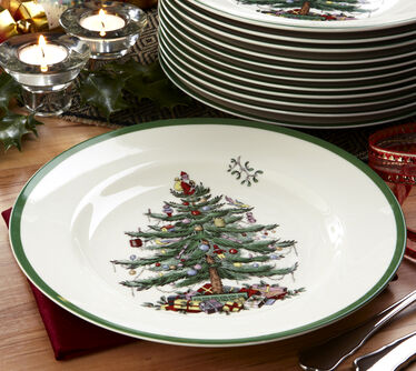 Christmas Tree  Set of 12 Dinner Plates